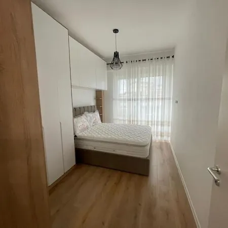 Apartment Sweet Near Center Tirana